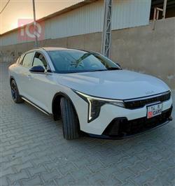 كيا K4